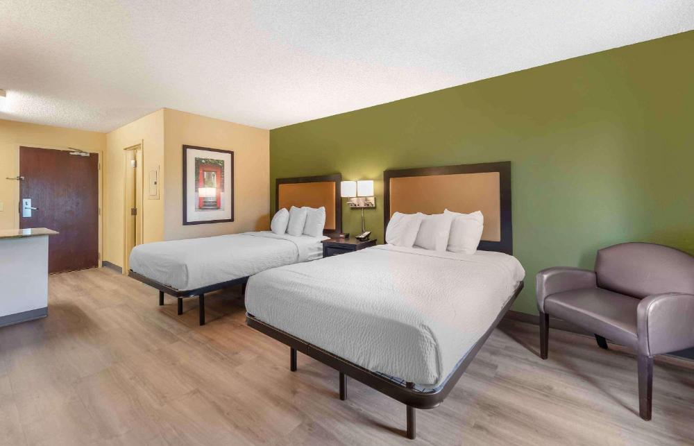 Room image 3
