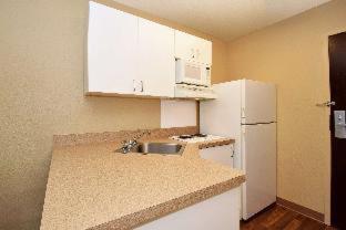 Room image 3